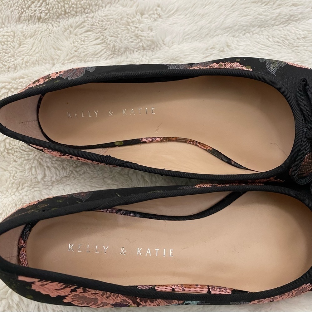 Kelly & Katie Pink and Black Ballet Flats Floral Embroidered Boho Shoes Size 6 - Picture 10 of 12